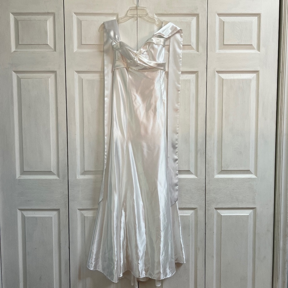 Jessica McClintock White Satin Dress